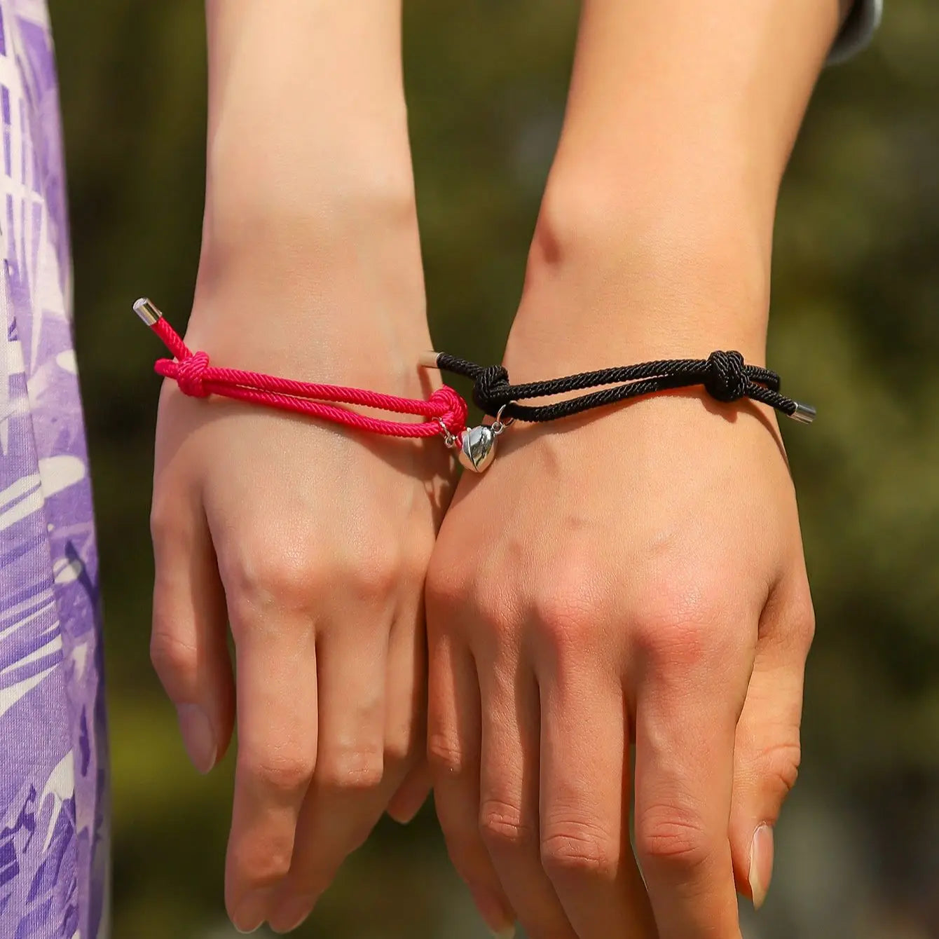 2 Pieces Set Black White Hand Rope Love Magnetic Couple Bracelet Best Friend Party Fashion Elegant Silver Color Heart Charm Gift