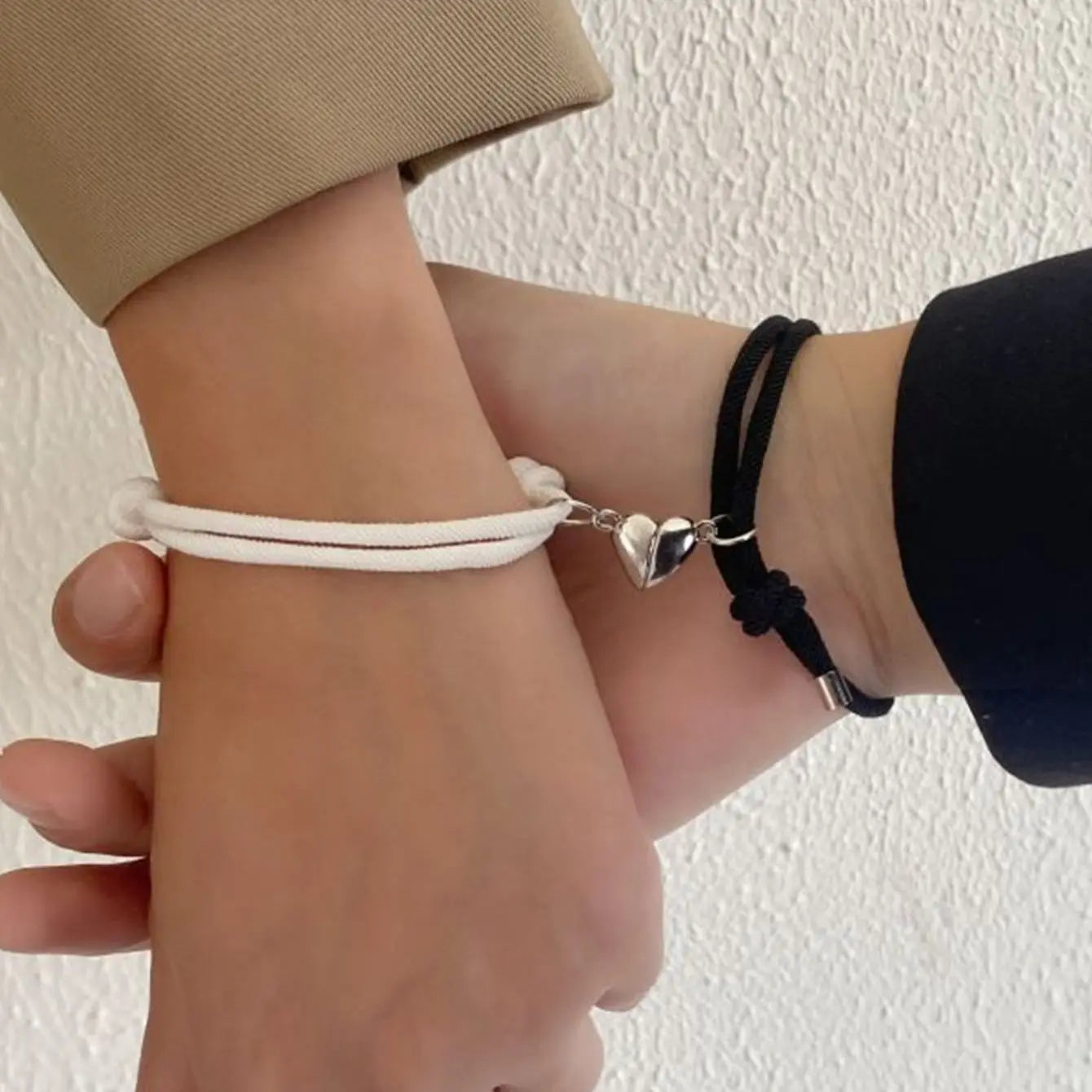 2 Pieces Set Black White Hand Rope Love Magnetic Couple Bracelet Best Friend Party Fashion Elegant Silver Color Heart Charm Gift
