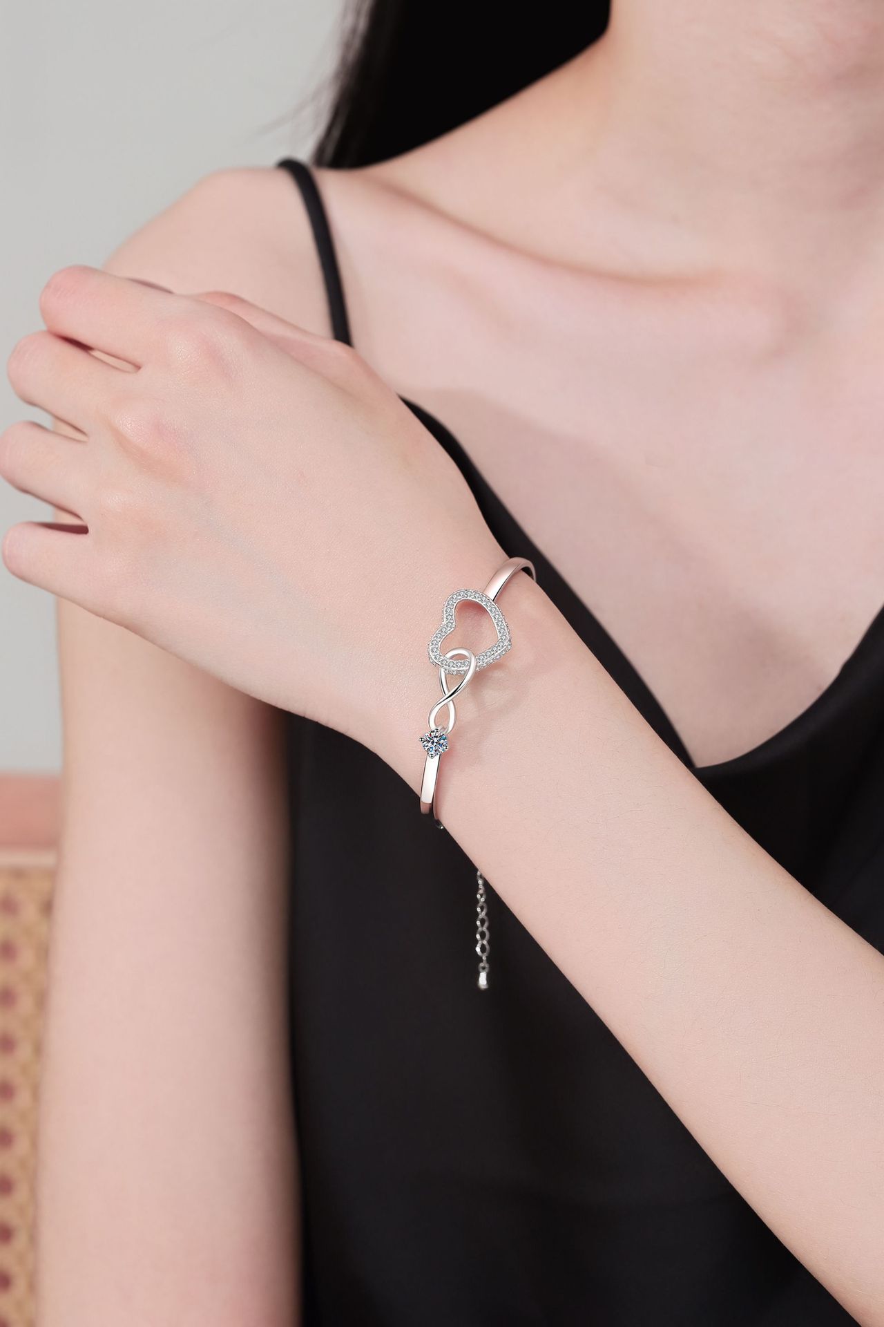 Infinite Symbol Hollow Love Bracelet Female - BMYANY